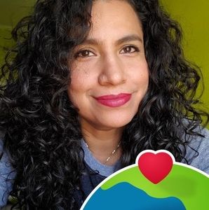 Meet your Posher, Yanira